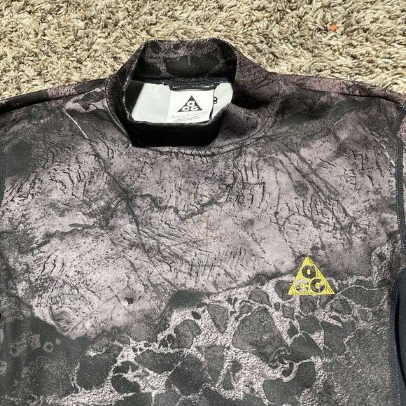 Nike ACG Mens Small Pullover Long Sleeve Black Camo Brand New - Picture 3 of 12